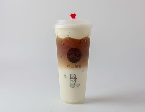 Roasted Oolong Tea Latte with Cheese Foam